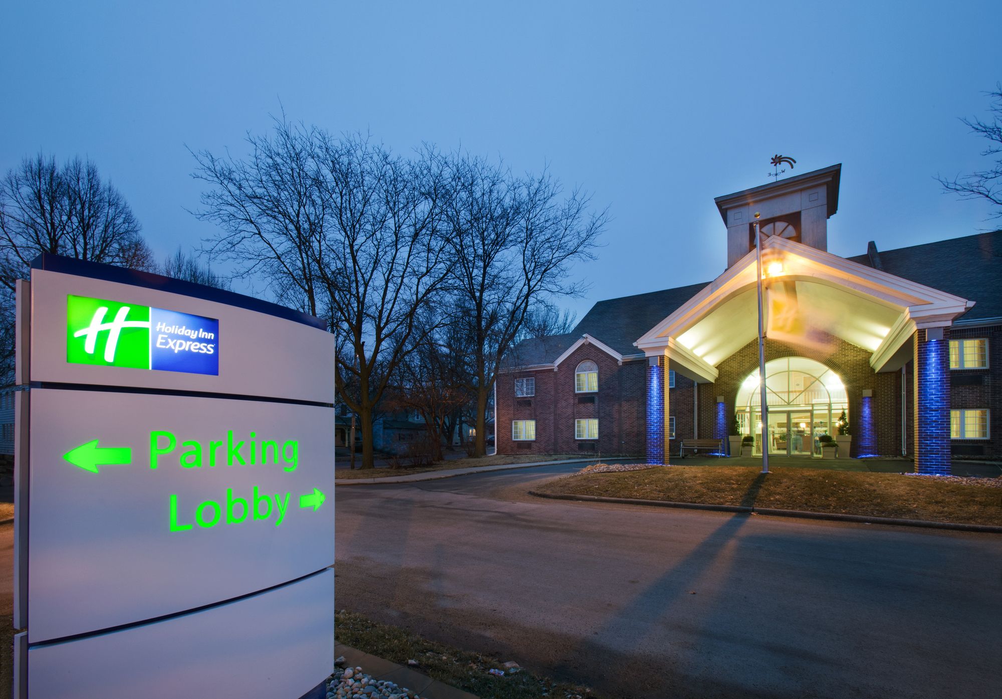 Holiday Inn Express Des Moines - At Drake University