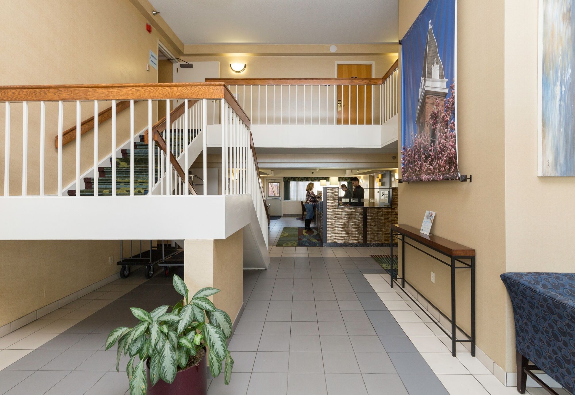 Holiday Inn Express Des Moines - At Drake University