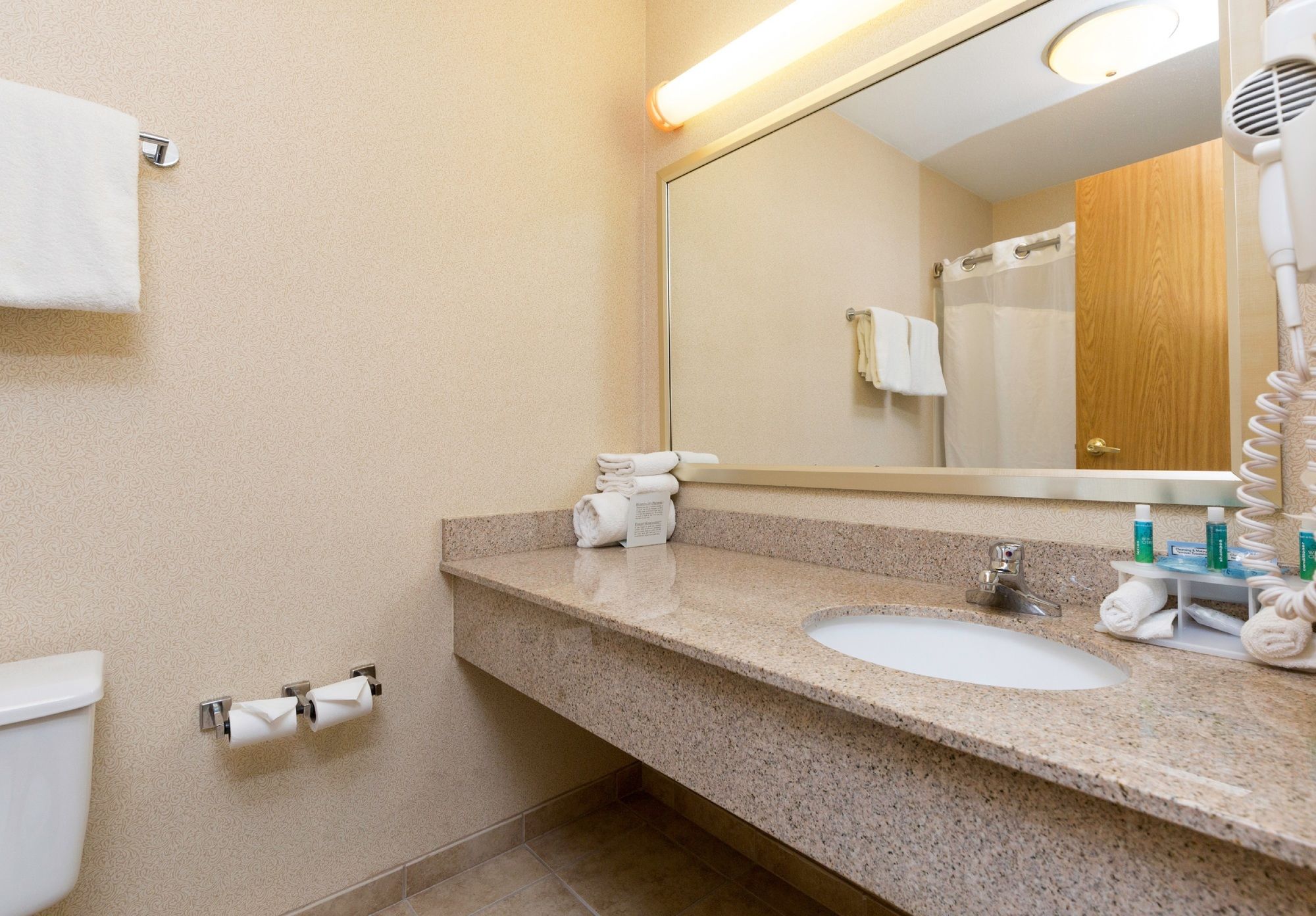 Holiday Inn Express Des Moines - At Drake University