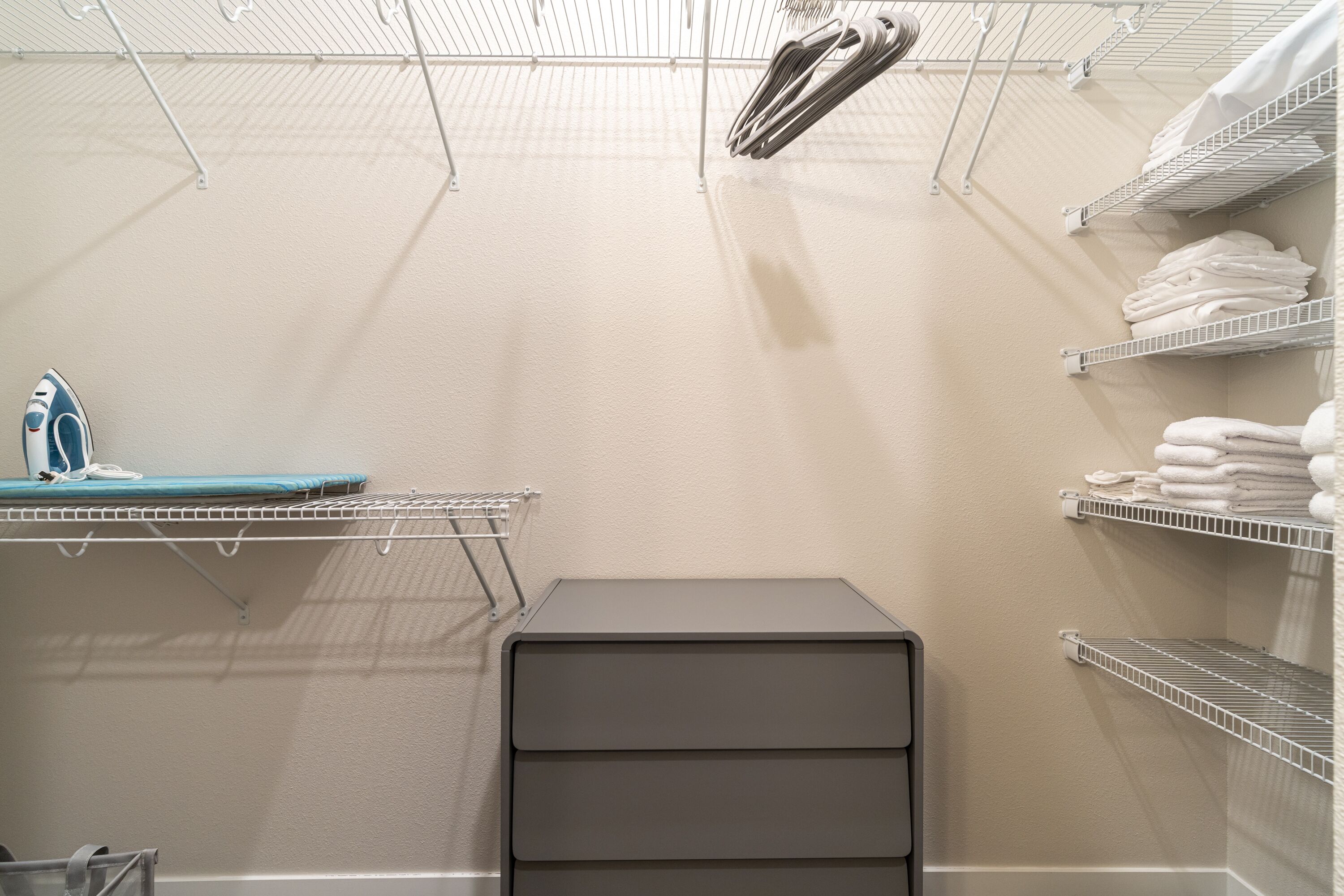 Kasa Des Moines Downtown Apartments