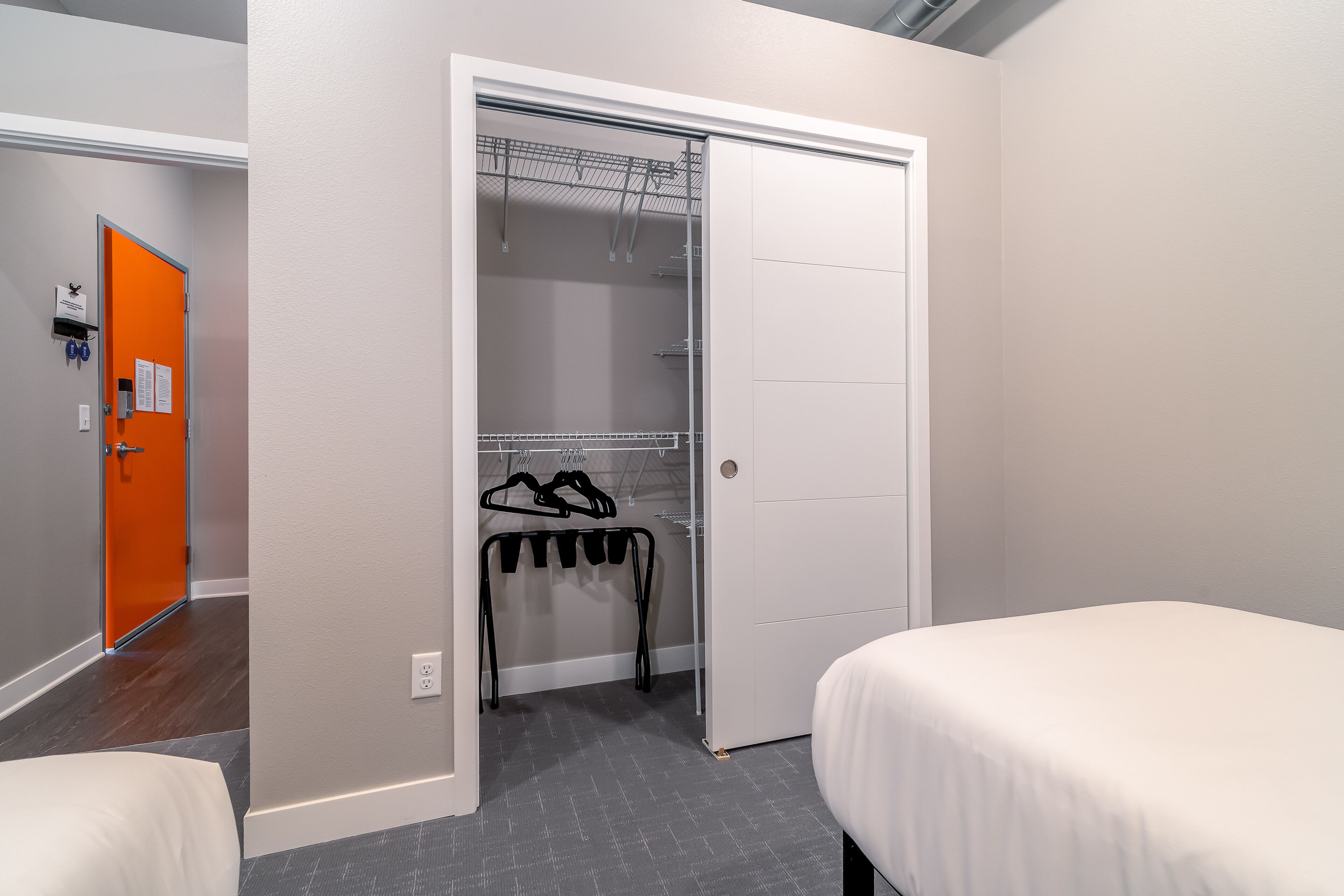 Kasa Des Moines Downtown Apartments