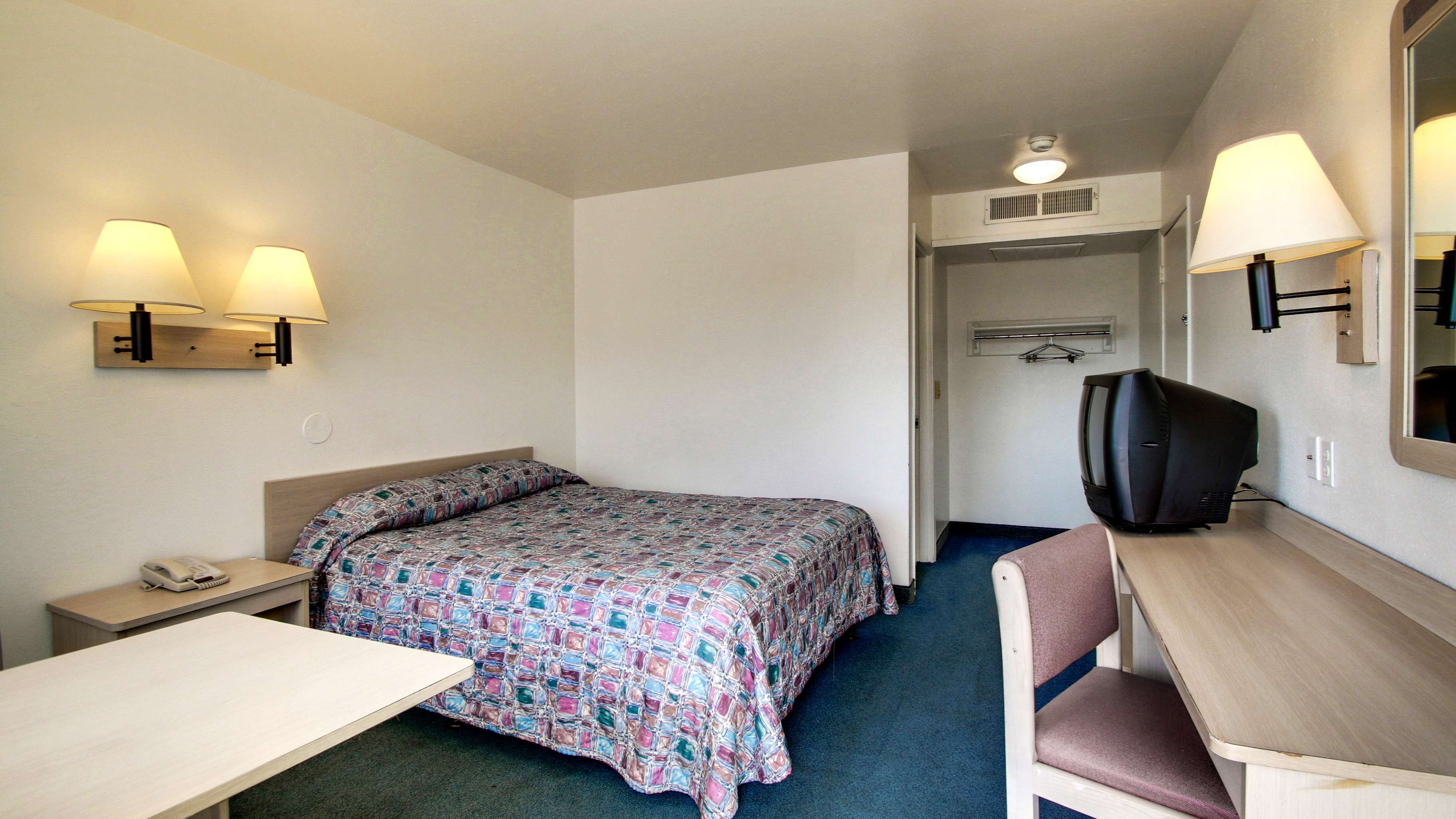 Motel 6 Des Moines South - Airport