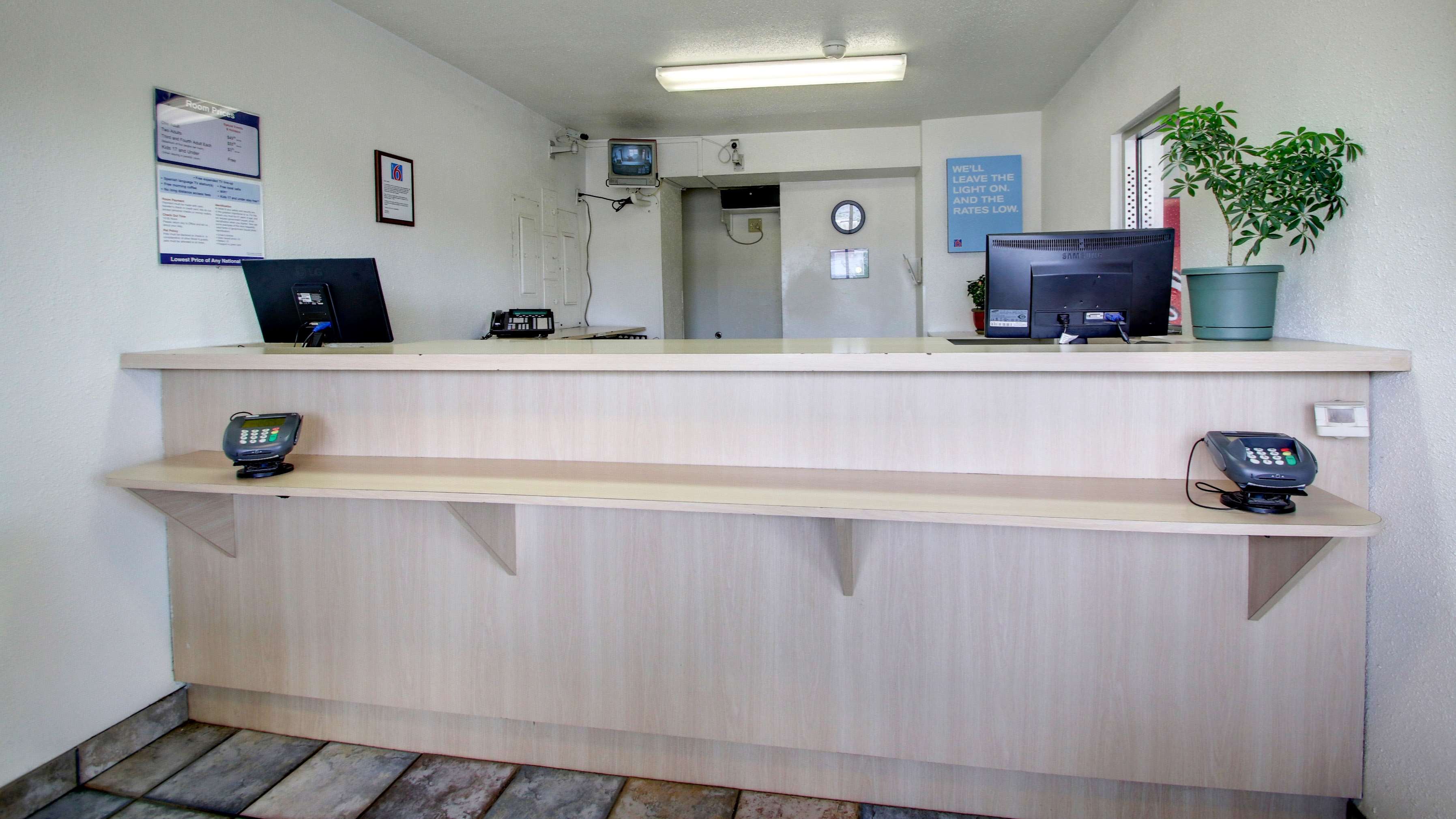 Motel 6 Des Moines South - Airport