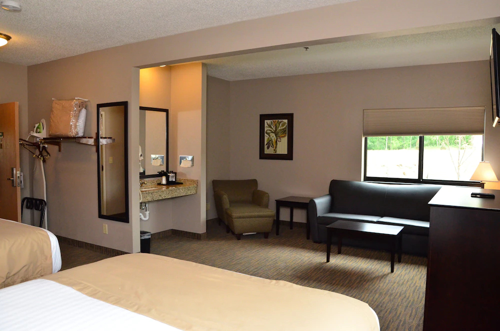 Qube Hotel Polk City