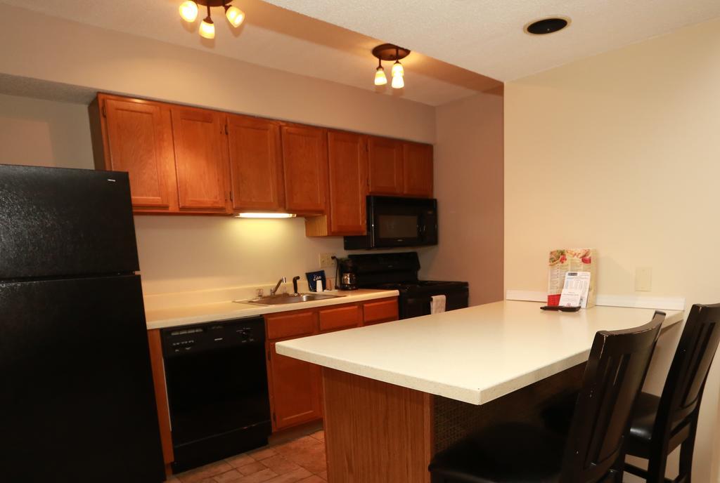 The Vibe at 8035 Apartments