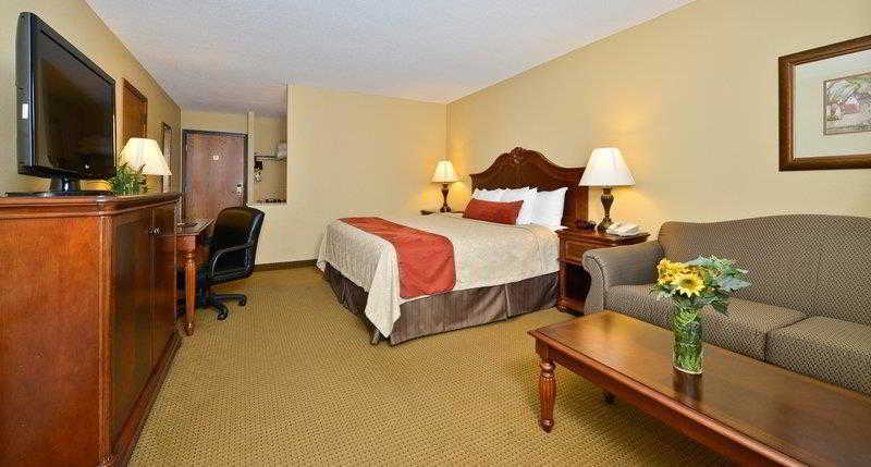 Best Western Plus Dubuque Hotel & Conference Center