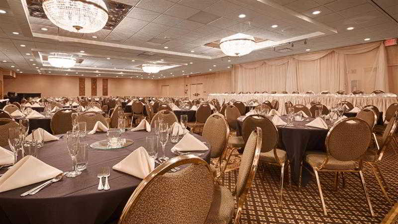 Best Western Plus Dubuque Hotel & Conference Center