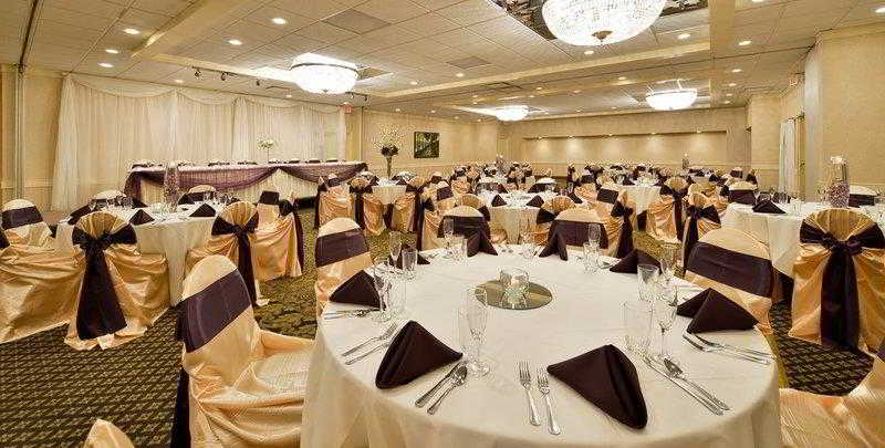 Best Western Plus Dubuque Hotel & Conference Center