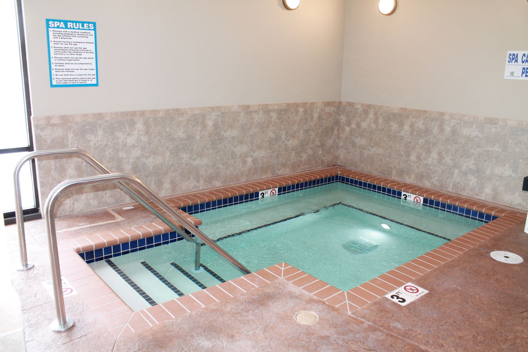 Brookstone Lodge and Suites