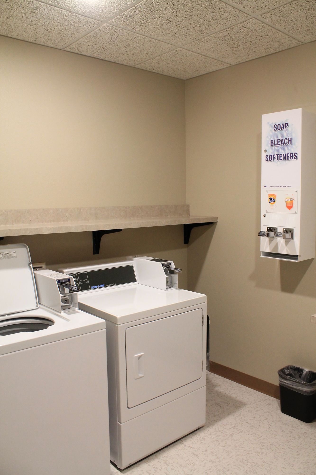 Brookstone Lodge and Suites