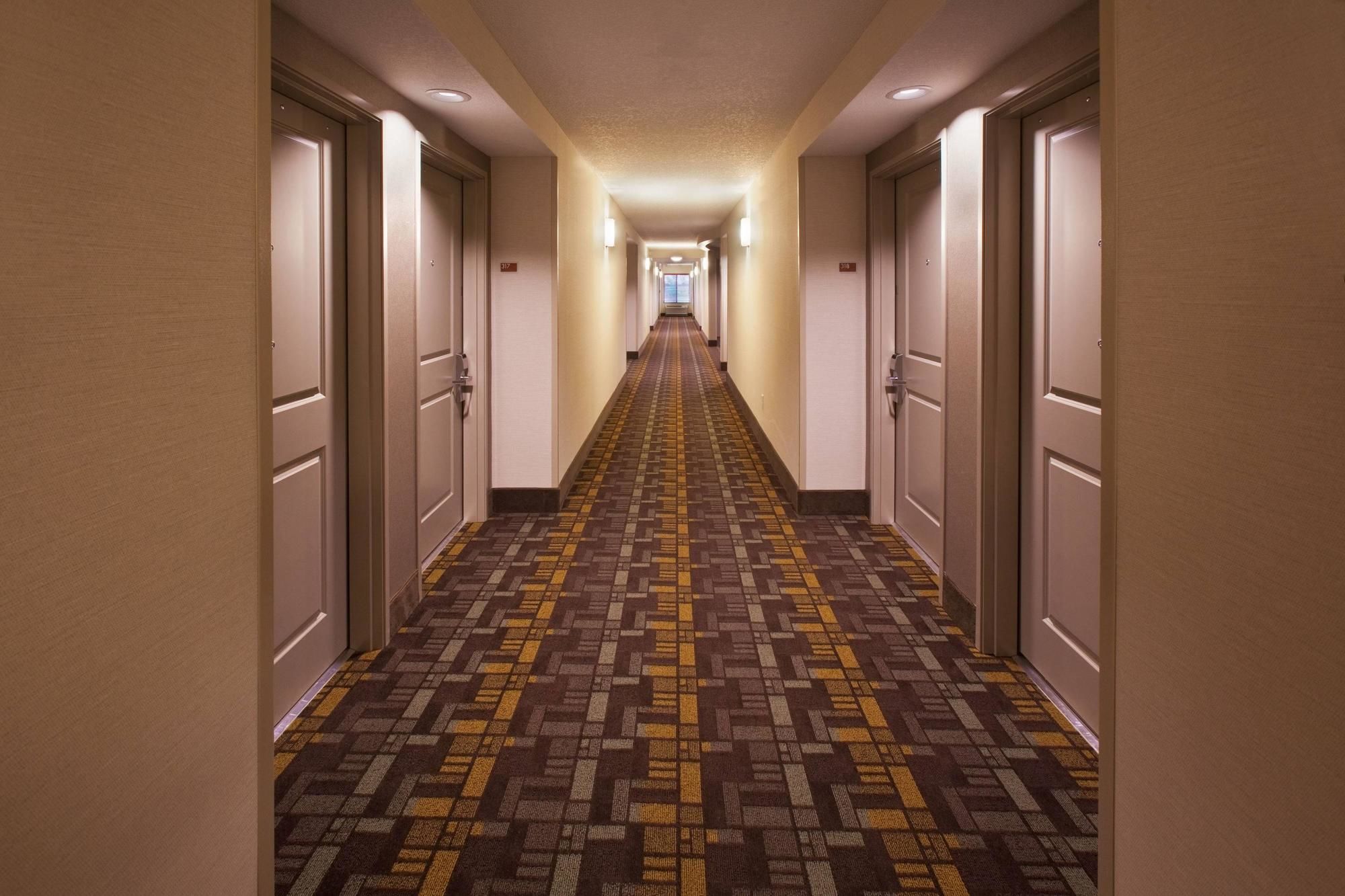 AmericInn by Wyndham Fairfield