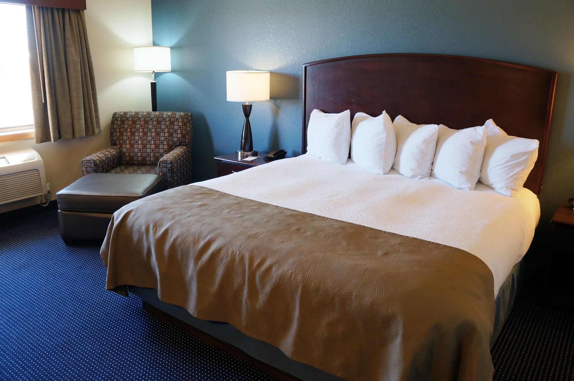 AmericInn by Wyndham Fort Dodge