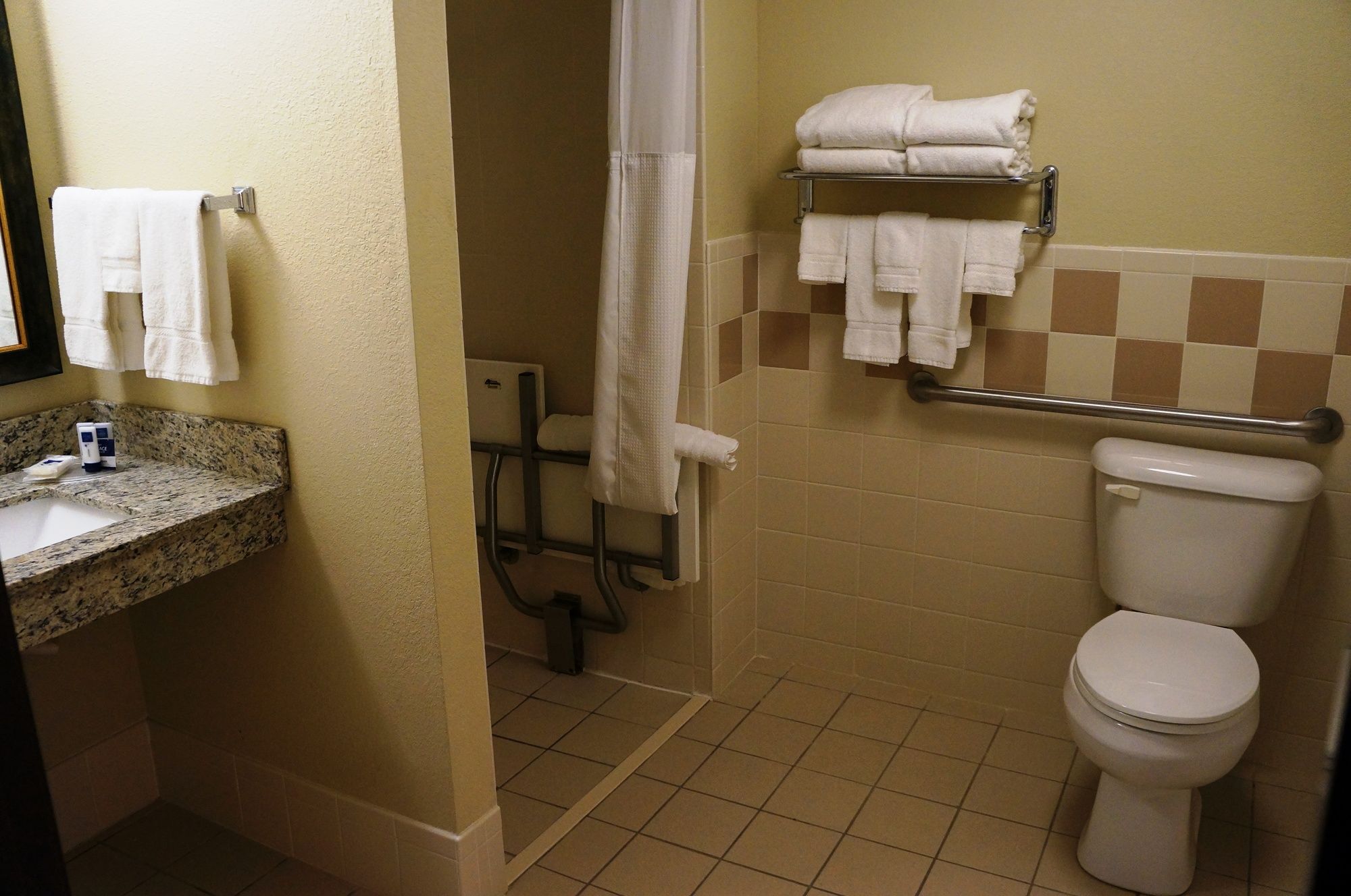 AmericInn by Wyndham Fort Dodge