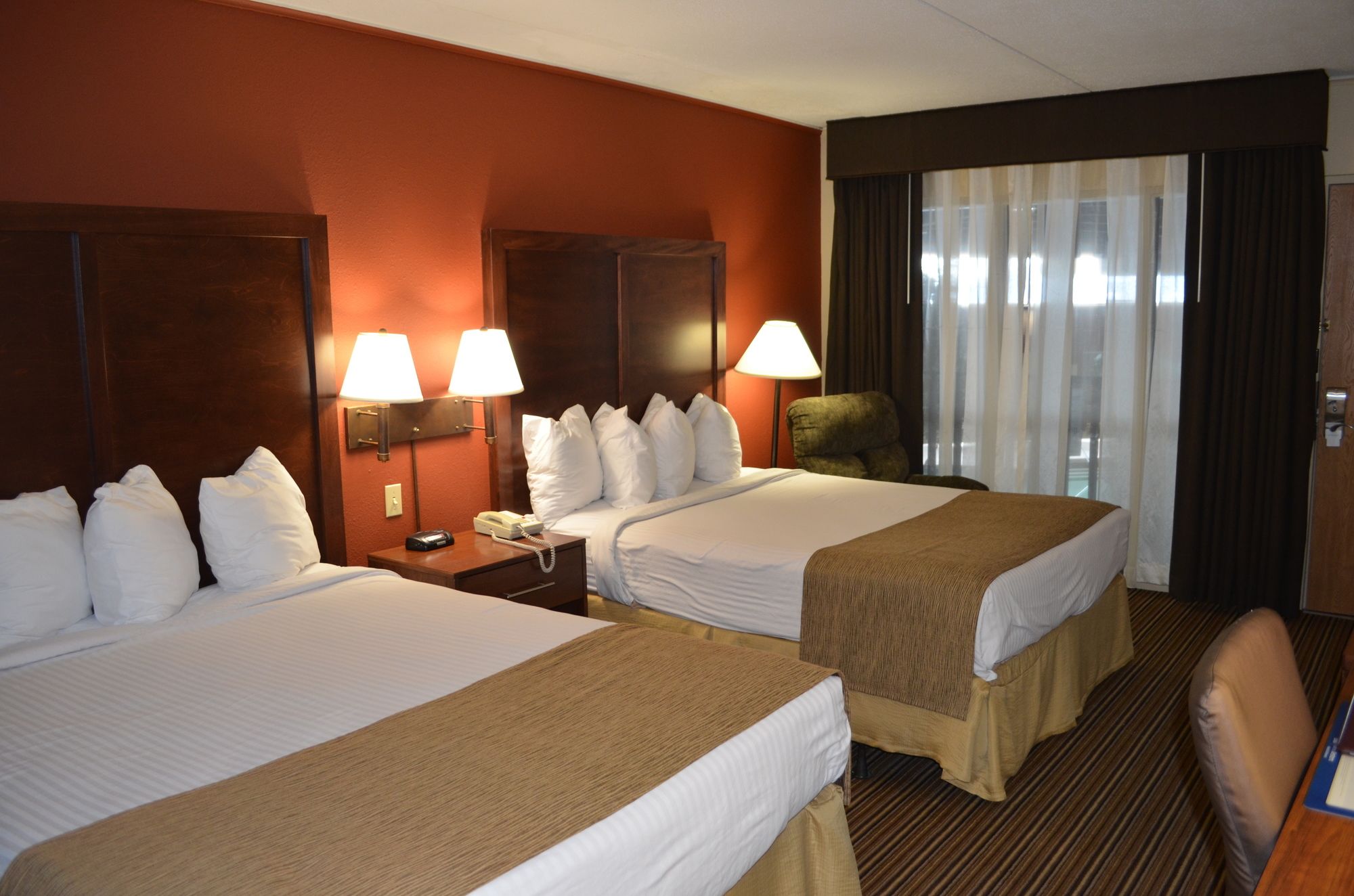 Best Western Starlite Village