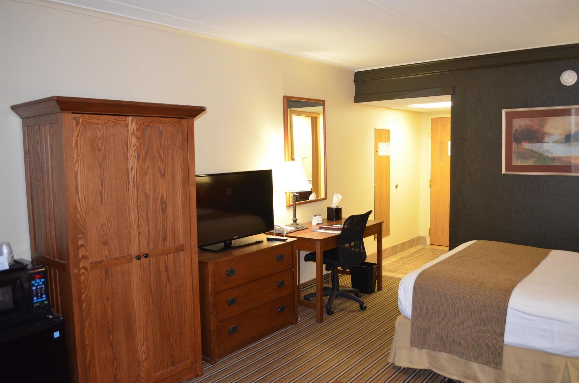 Best Western Starlite Village