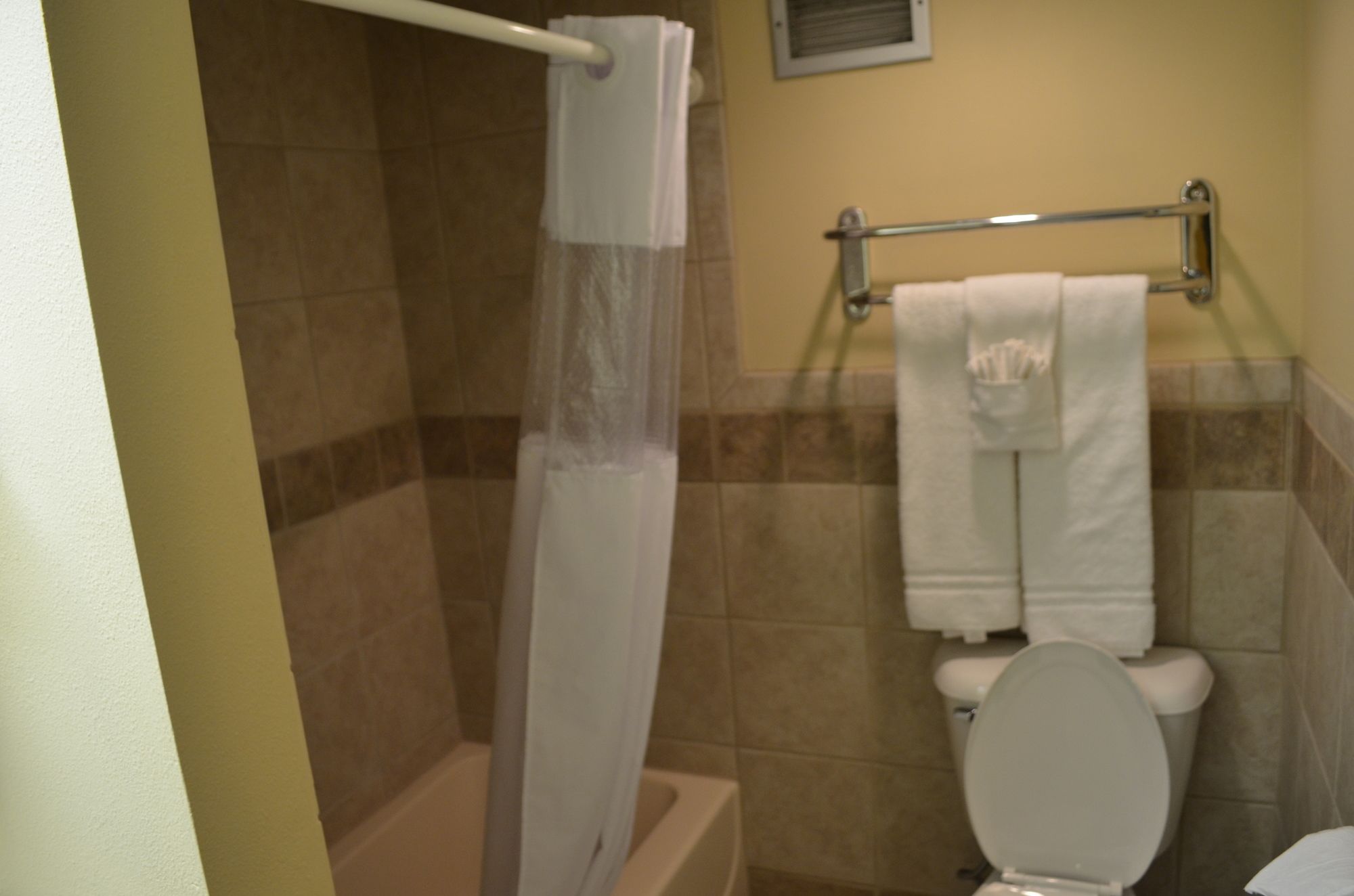 Best Western Starlite Village