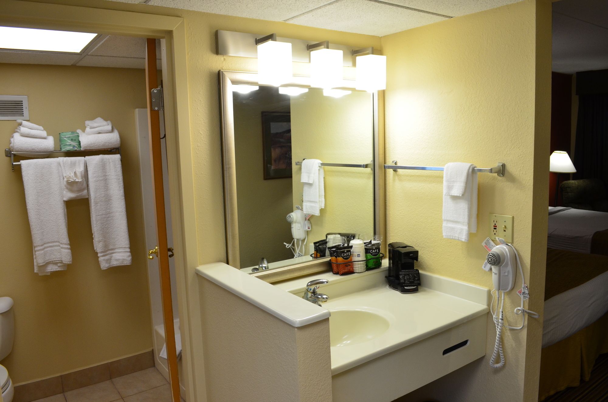 Best Western Starlite Village