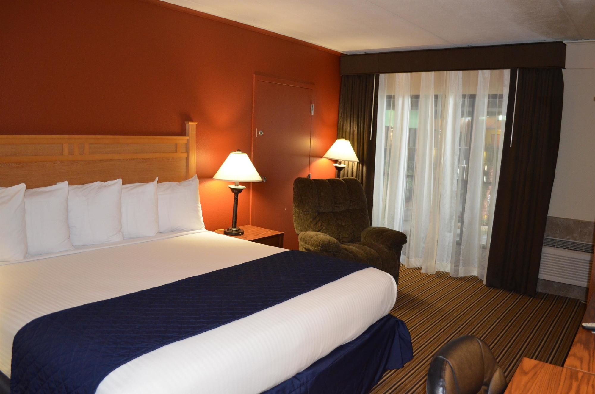 Best Western Starlite Village