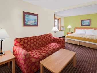 Days Inn by Wyndham Fort Dodge