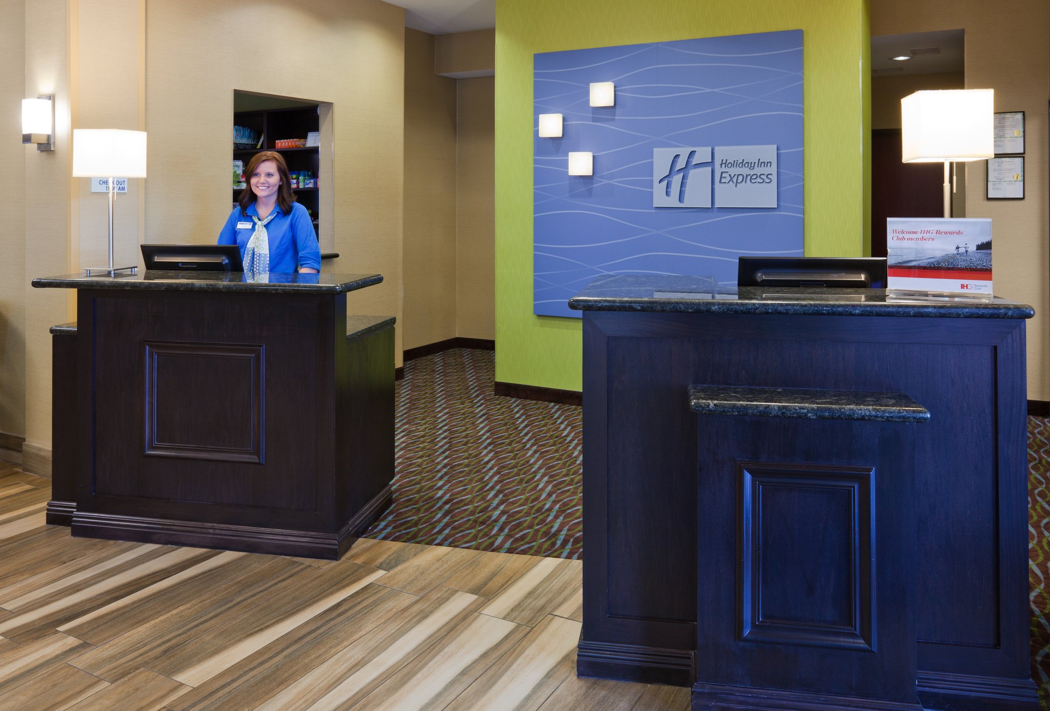 Holiday Inn Express & Suites Fort Dodge