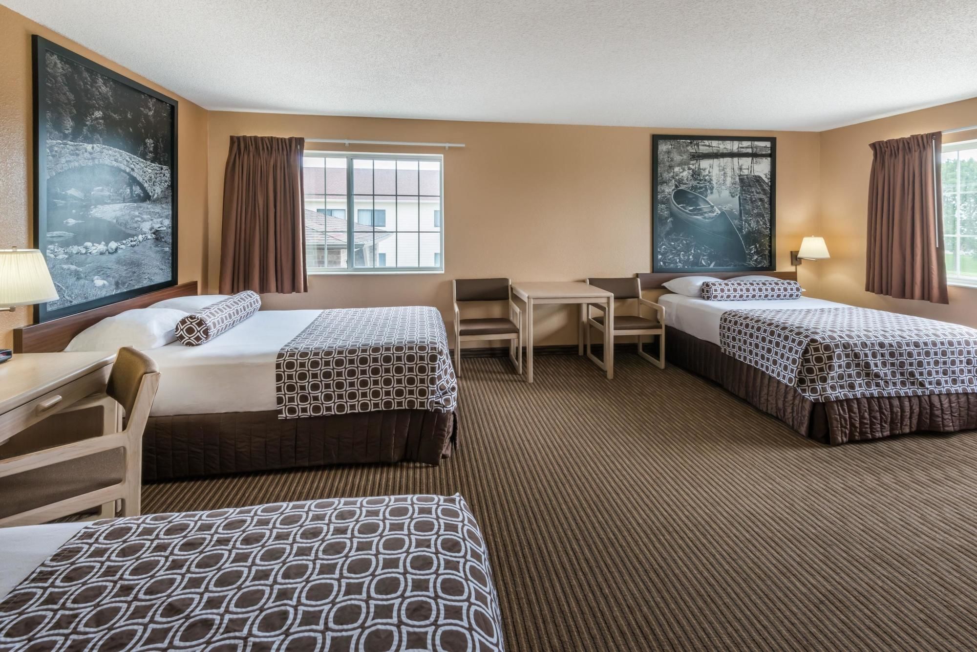 Super 8 by Wyndham Fort Dodge IA