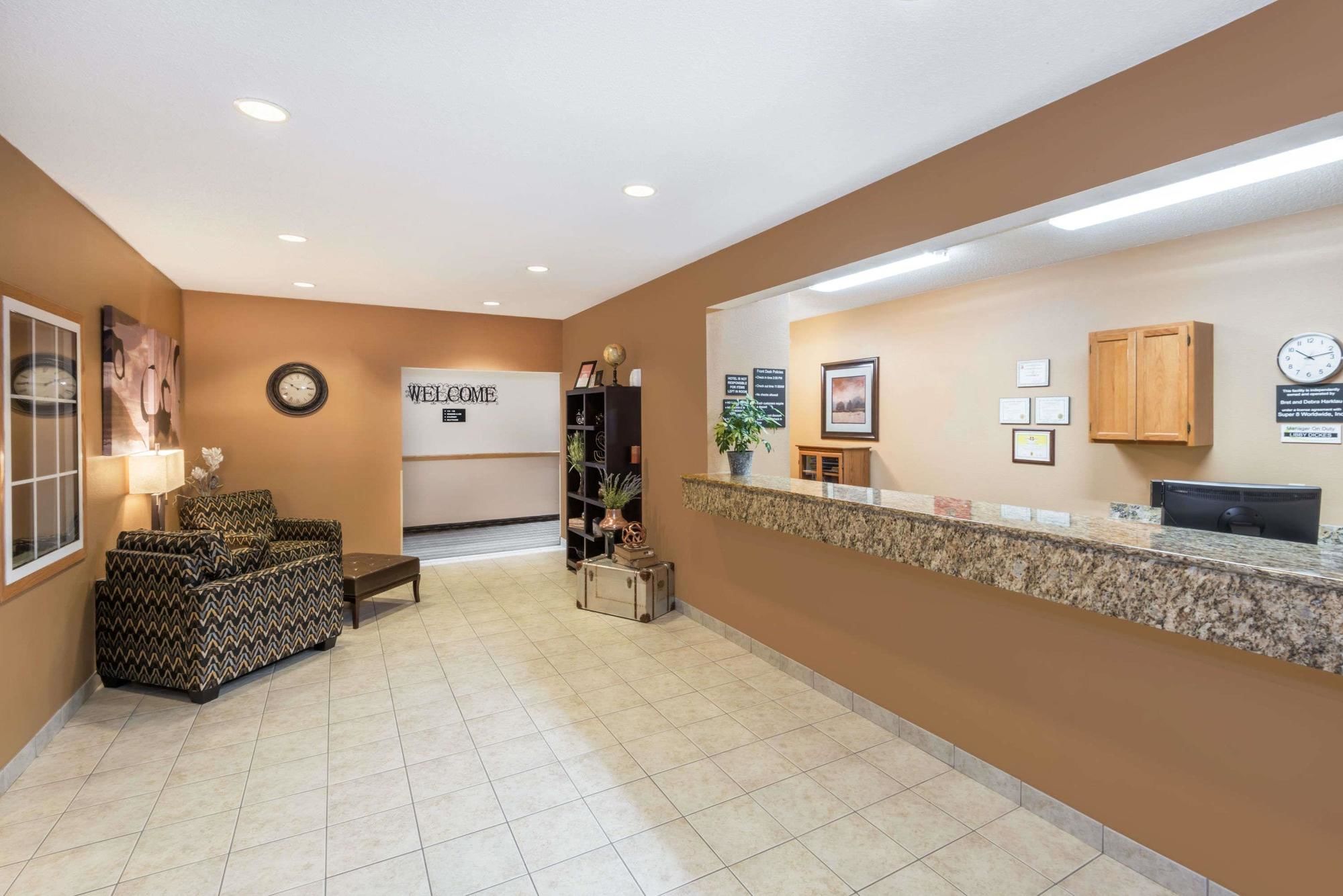 Super 8 by Wyndham Fort Dodge IA