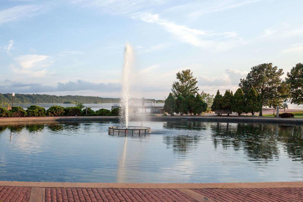 Super 8 by Wyndham Fort Madison