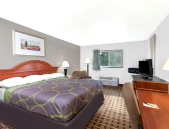 Super 8 by Wyndham Fort Madison