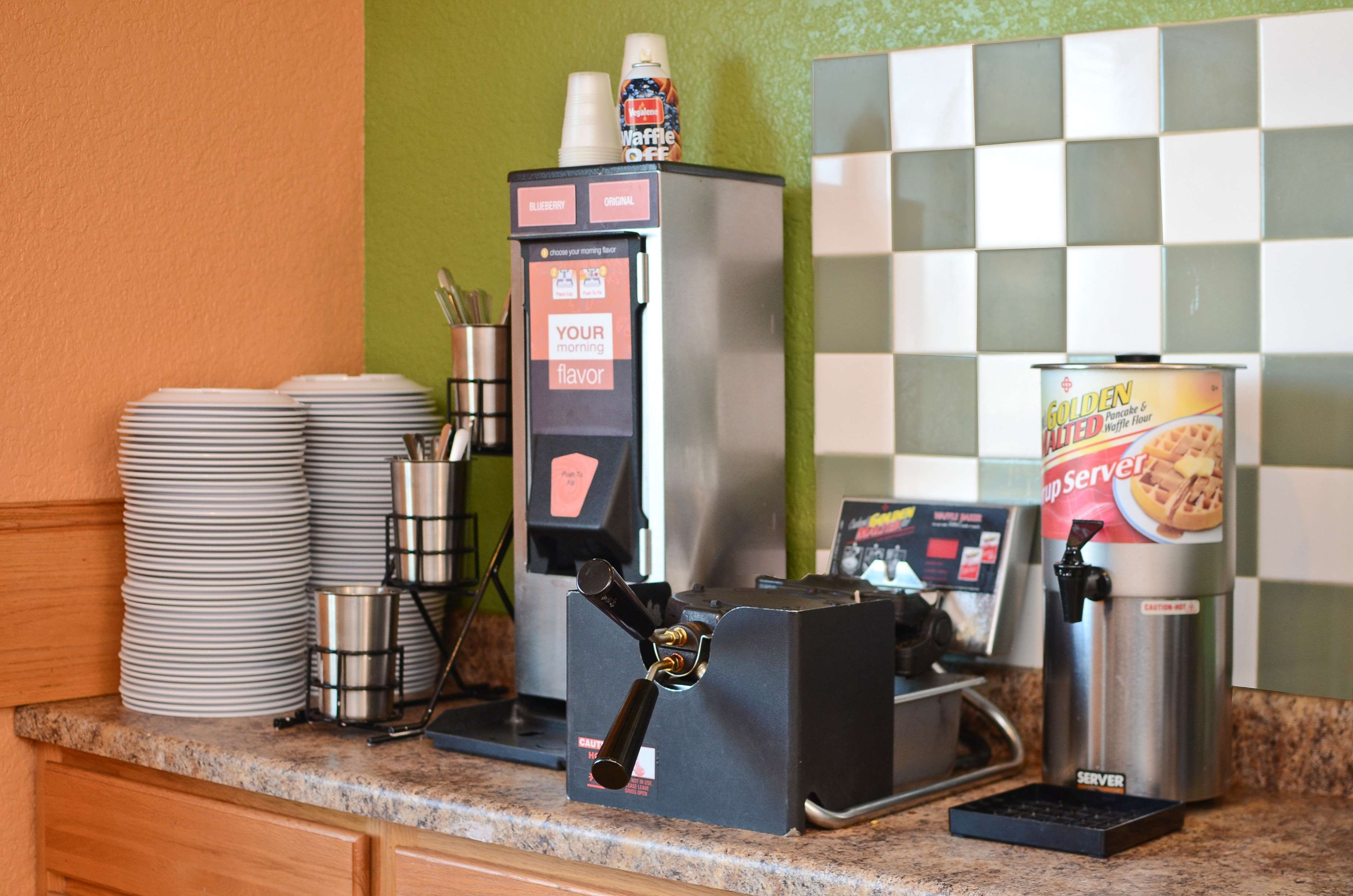 AmericInn by Wyndham Grinnell