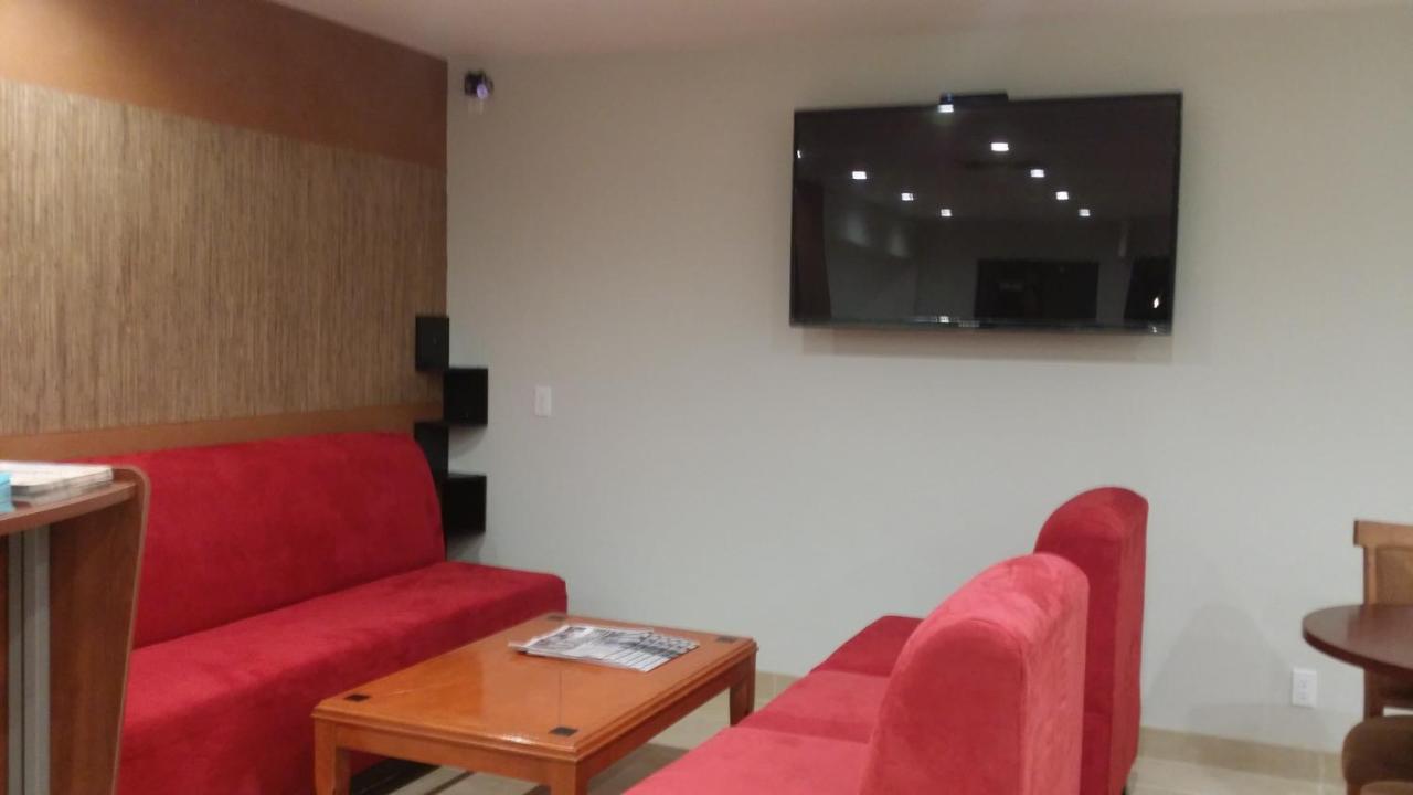 Harlan Inn And Suites