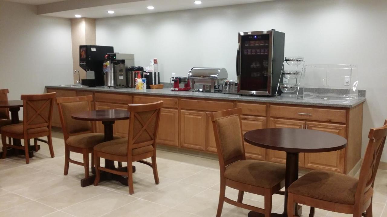 Harlan Inn And Suites