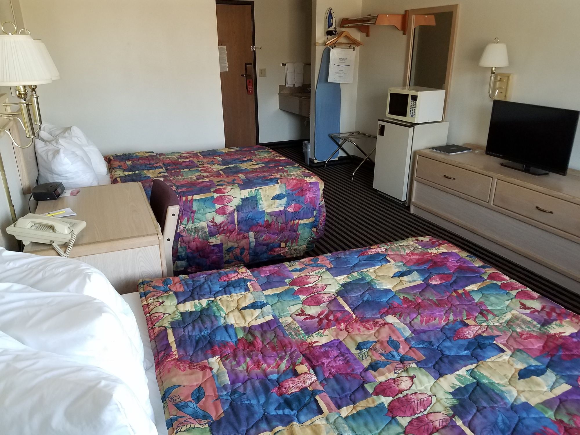 Super 8 by Wyndham Humboldt