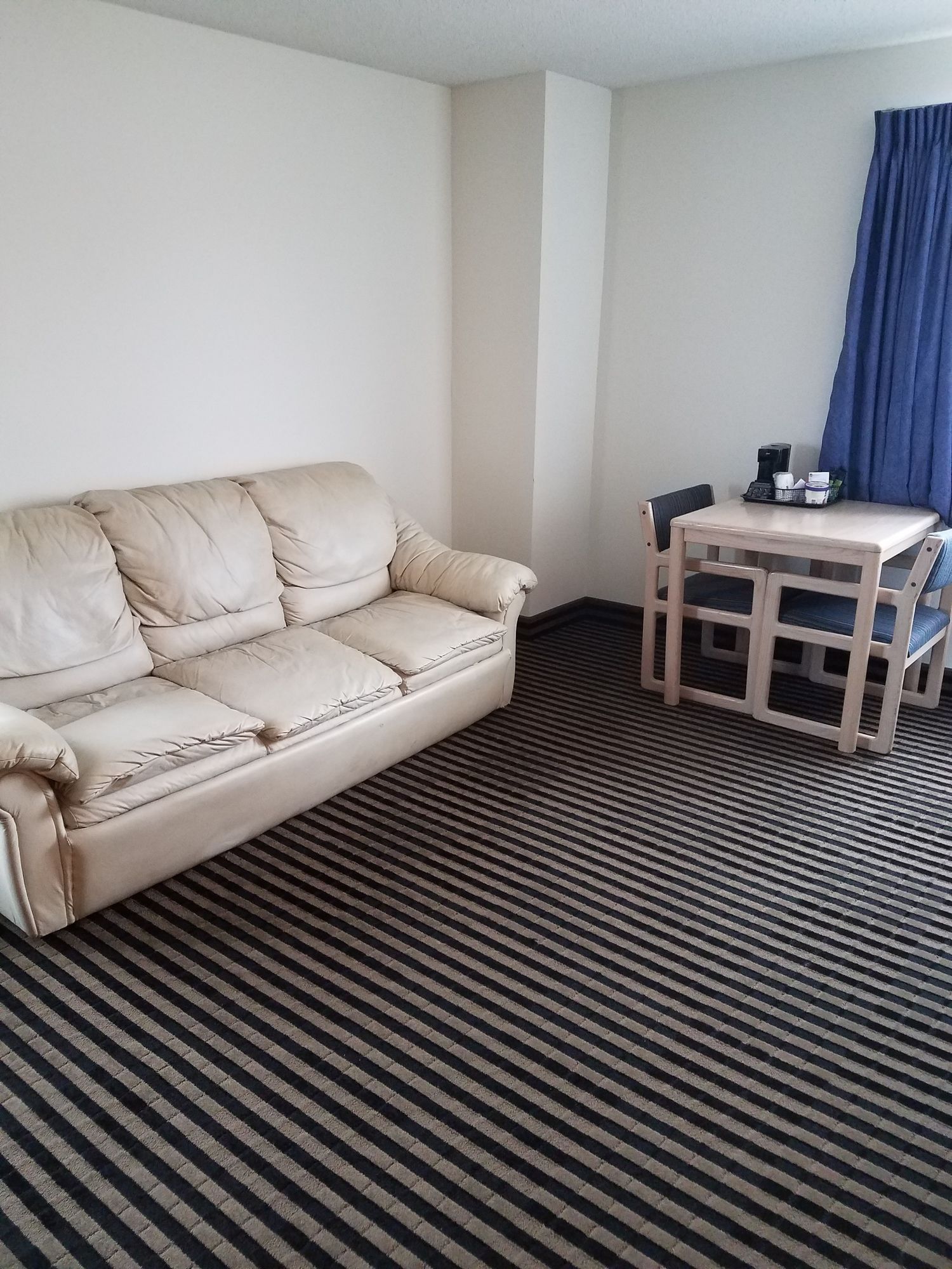 Super 8 by Wyndham Humboldt