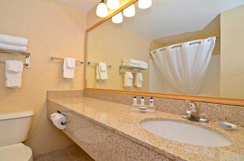 Comfort Inn & Suites Independence