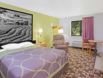 Super 8 by Wyndham Independence