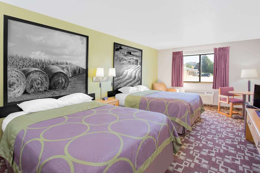 Super 8 by Wyndham Independence