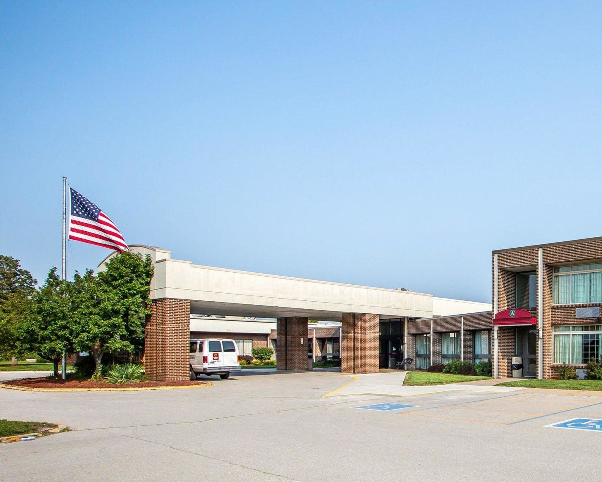 The Highlander Hotel