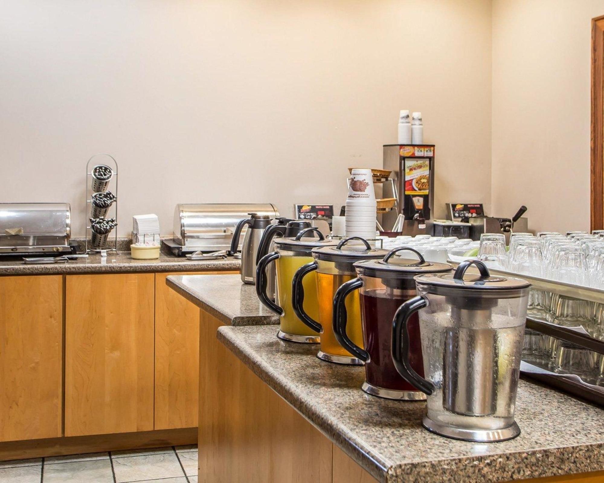 The Highlander Hotel