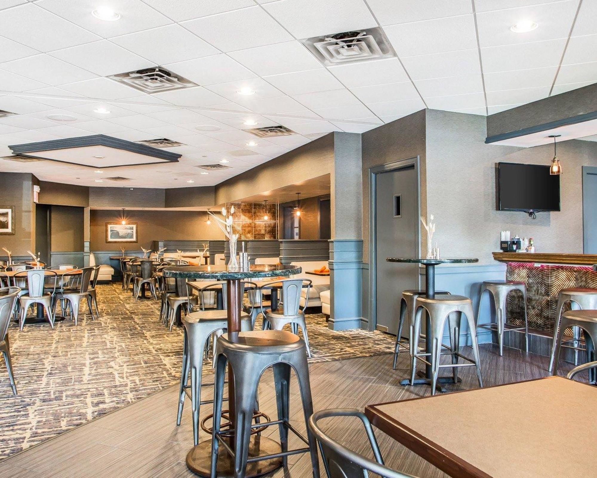 The Highlander Hotel