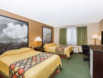 Super 8 by Wyndham Jefferson