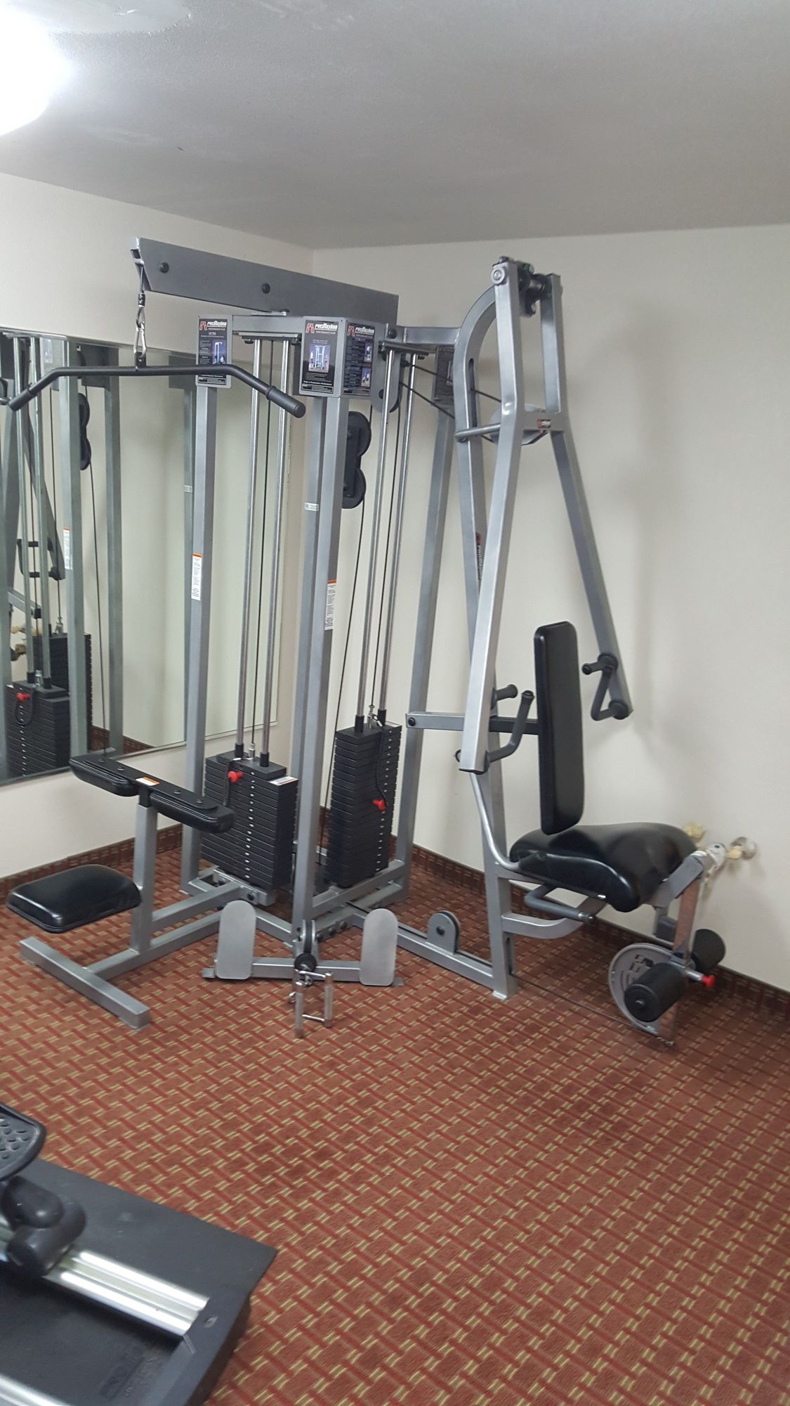 AmericInn by Wyndham Johnston Des Moines