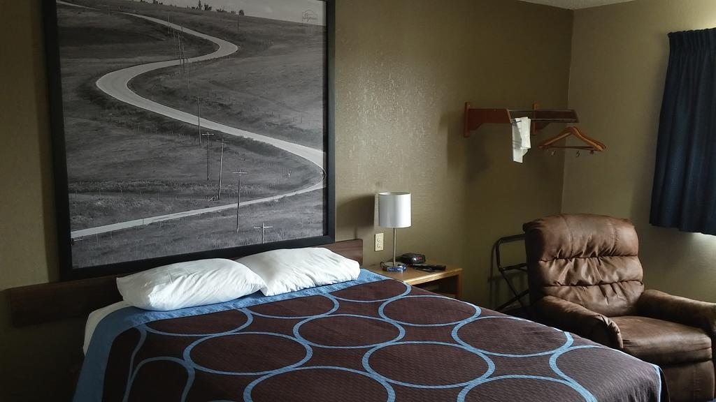 Super 8 by Wyndham Keokuk