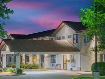 Super 8 by Wyndham Knoxville