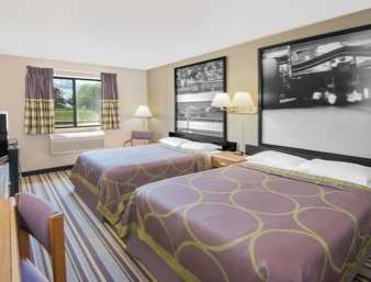 Super 8 by Wyndham Knoxville