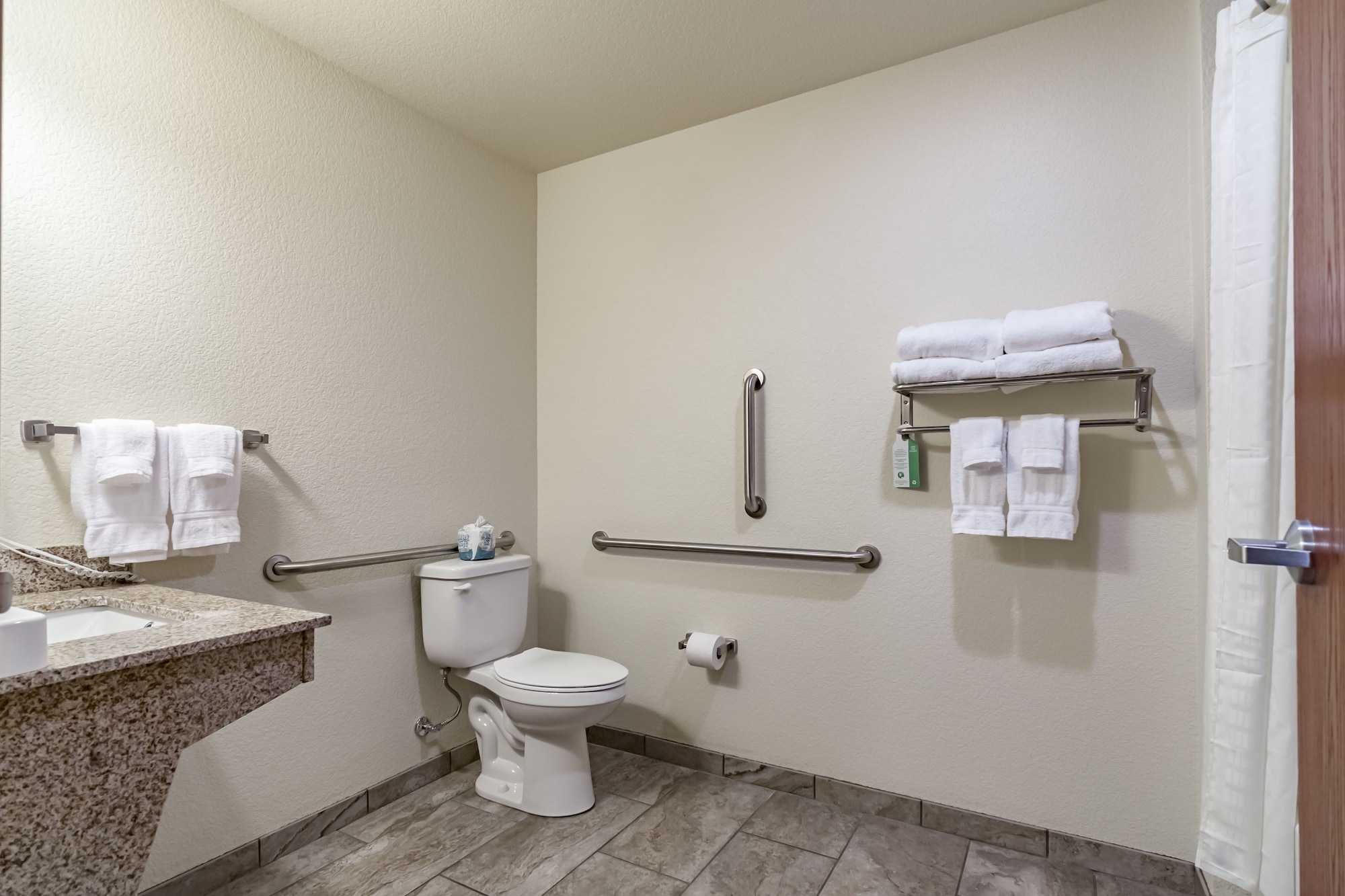 Cobblestone Inn & Suites Lamoni