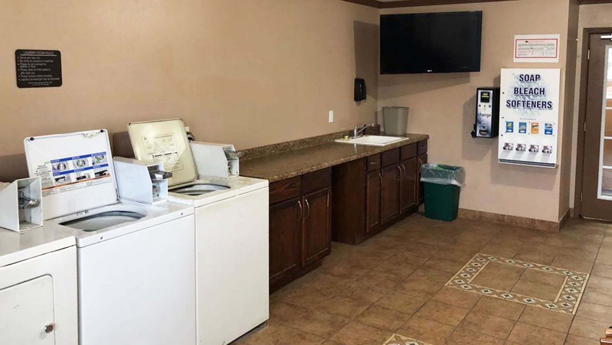 Amber Inn Motel Le Mars