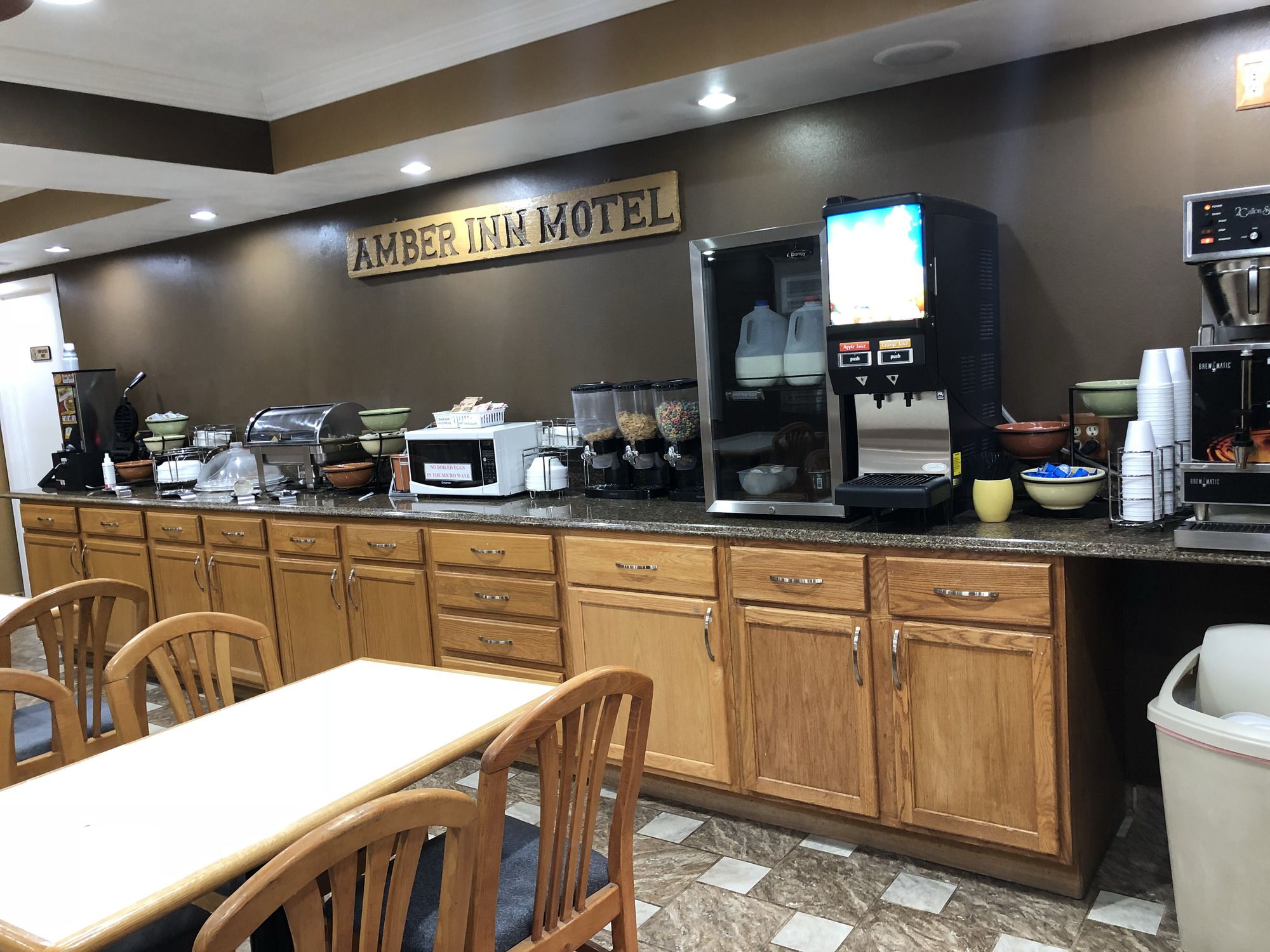 Amber Inn Motel Le Mars