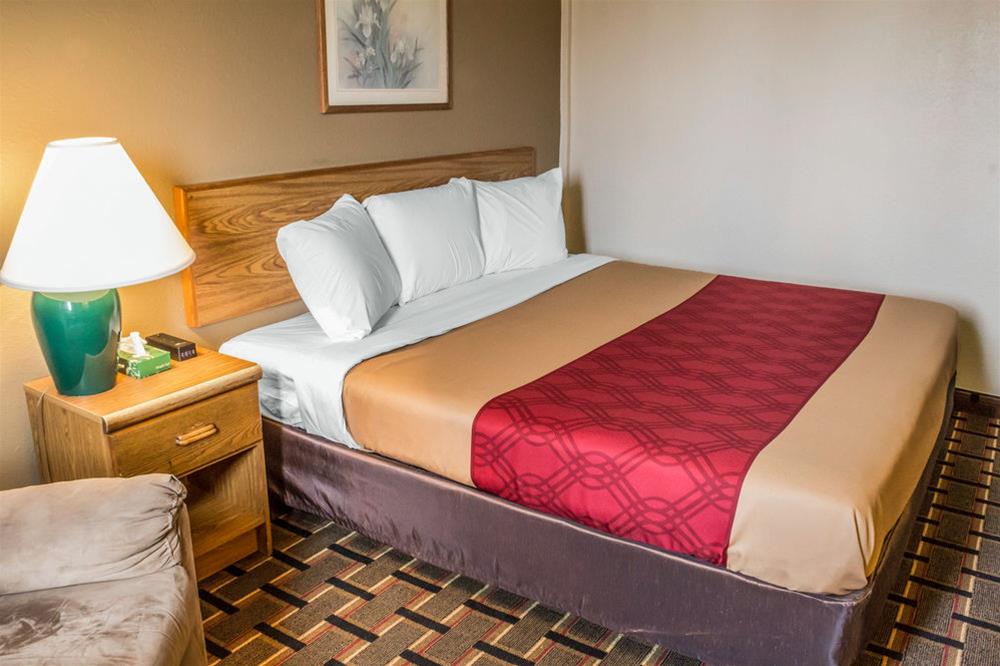 Le Mars Inn & Suites