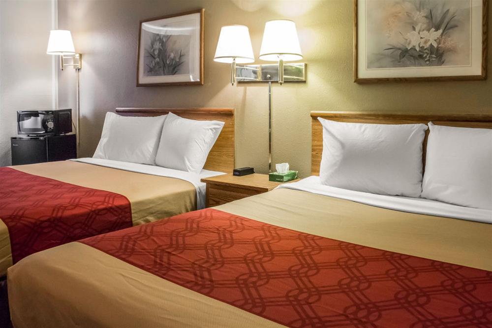 Le Mars Inn & Suites