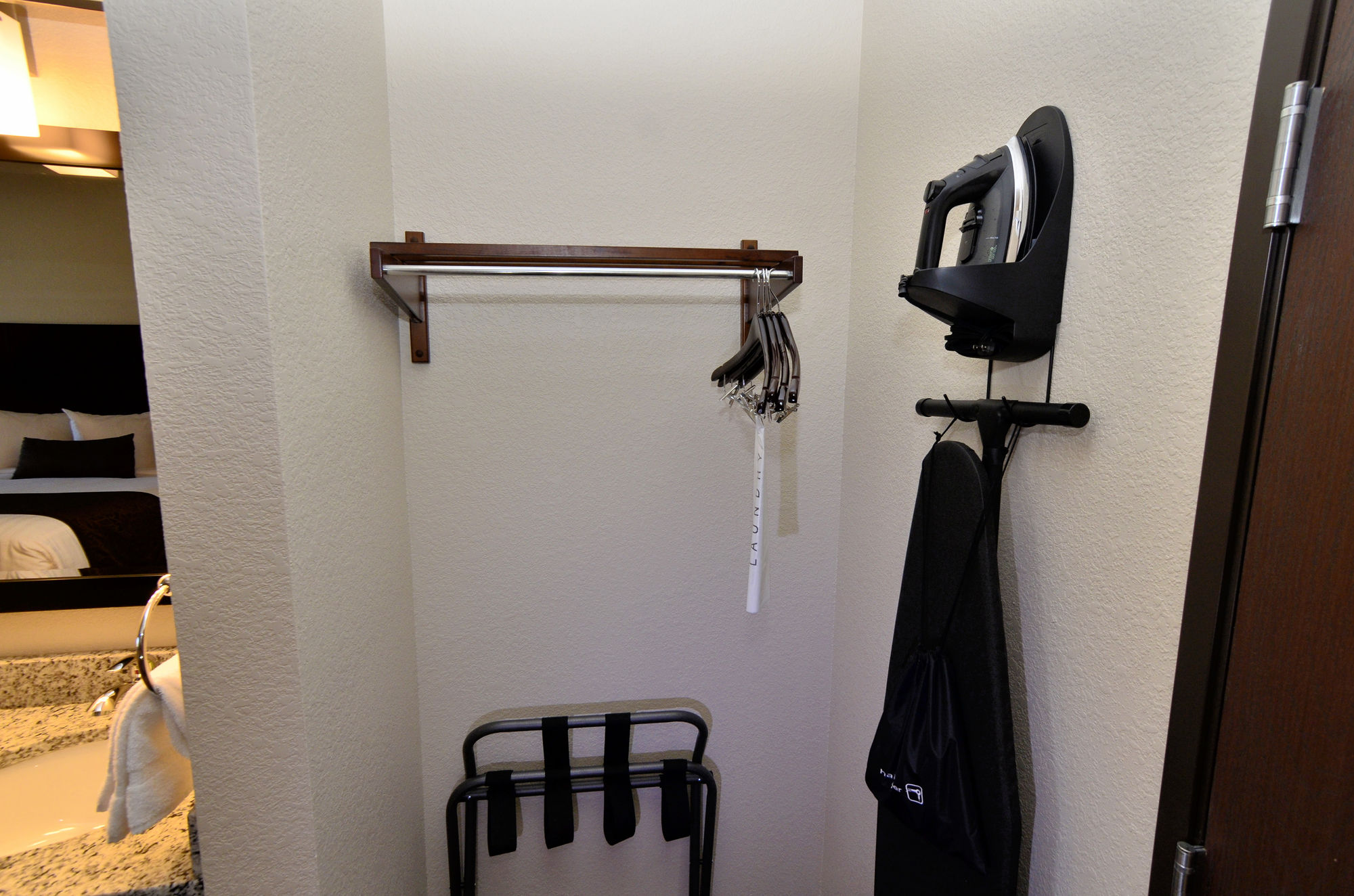 Boulders Inn & Suites Manning